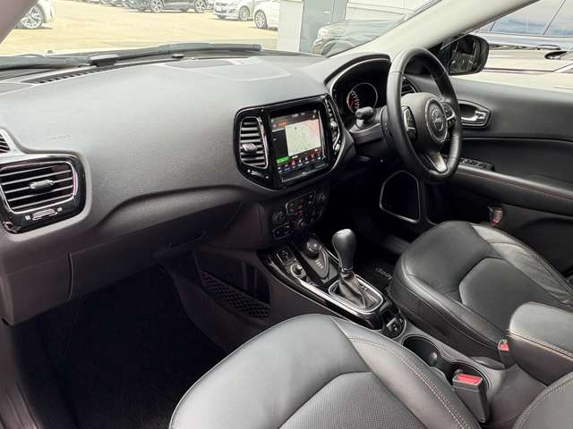 ジープ コンパス リミテッド ４ＷＤ H30年 (東北) 99