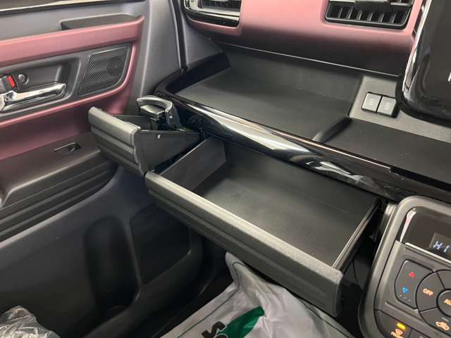 スズキ スペーシア ６６０ カスタム ハイブリッド ＸＳ ４ＷＤ R6年 (北海道) 99