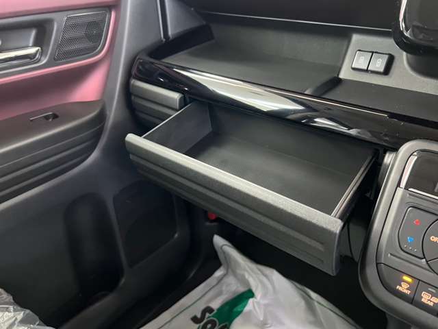 スズキ スペーシア ６６０ カスタム ハイブリッド ＸＳ ４ＷＤ R6年 (北海道) 99