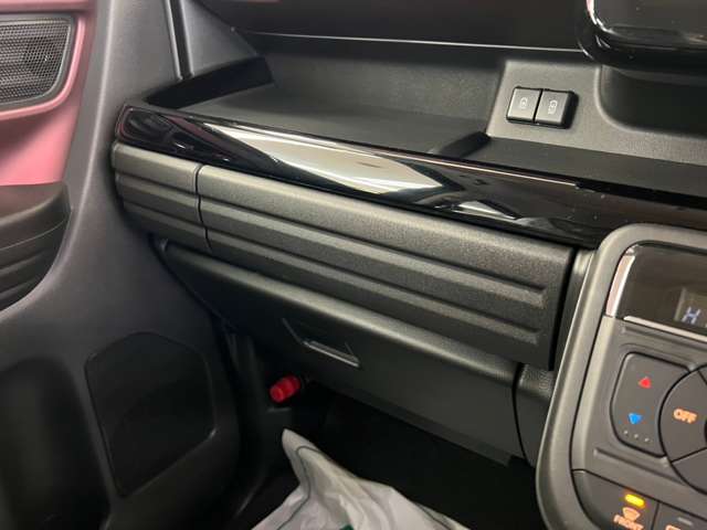 スズキ スペーシア ６６０ カスタム ハイブリッド ＸＳ ４ＷＤ R6年 (北海道) 99