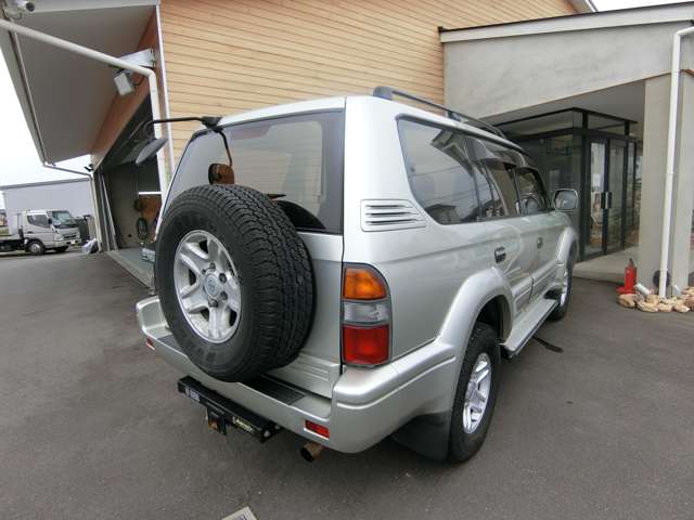 トヨタ ランドクルーザープラド ３．０ ＴＸ ディーゼルターボ ４ＷＤ H11年 (中国) 99
