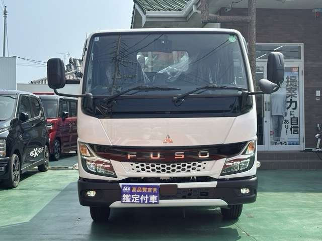 三菱フソウ キャンター ３．０ＤＴ 平ボディ全低床 ２Ｔ R7年 (東海) 99