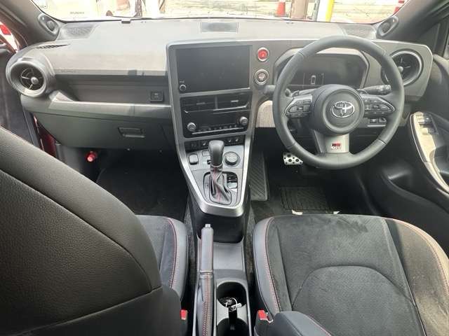 トヨタ ＧＲヤリス １．６ ＲＺ ハイ パフォーマンス ＧＲ－ＤＡＴ ４ＷＤ R7年 (東海) 99