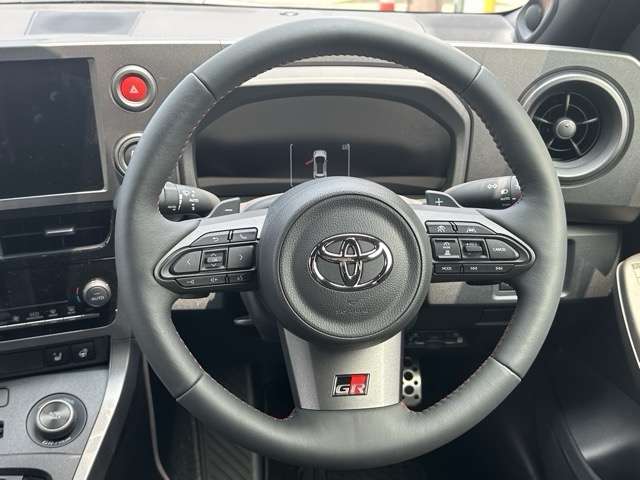 トヨタ ＧＲヤリス １．６ ＲＺ ハイ パフォーマンス ＧＲ－ＤＡＴ ４ＷＤ R7年 (東海) 99