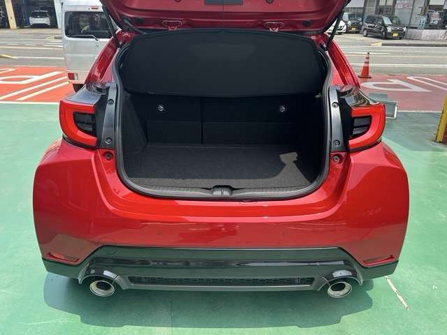 トヨタ ＧＲヤリス １．６ ＲＺ ハイ パフォーマンス ＧＲ－ＤＡＴ ４ＷＤ R7年 (東海) 99