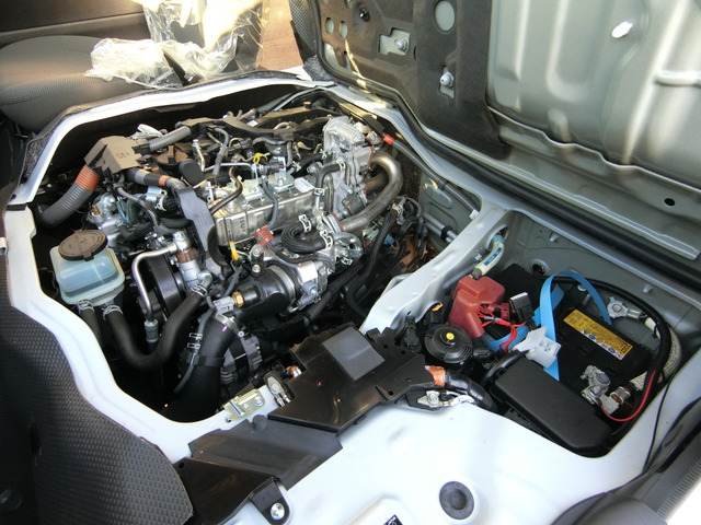 トヨタ ハイエースバン ２．８ ＤＸ ワイド スーパーロング ハイルーフ ディーゼルターボ ４ＷＤ R5年 (中国) 99