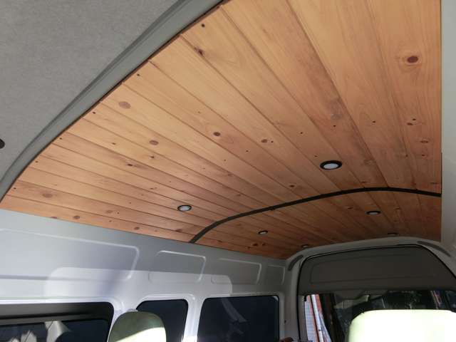 トヨタ ハイエースバン ２．８ ＤＸ ワイド スーパーロング ハイルーフ ディーゼルターボ ４ＷＤ R5年 (中国) 99