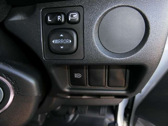 トヨタ ハイエースバン ２．８ ＤＸ ワイド スーパーロング ハイルーフ ディーゼルターボ ４ＷＤ R5年 (中国) 99