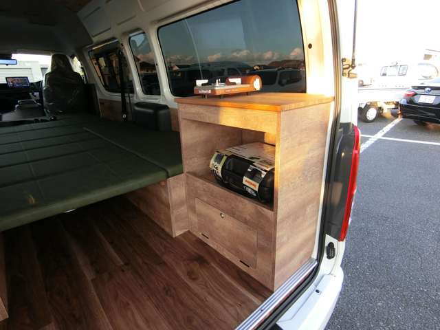 トヨタ ハイエースバン ２．８ ＤＸ ワイド スーパーロング ハイルーフ ディーゼルターボ ４ＷＤ R5年 (中国) 99