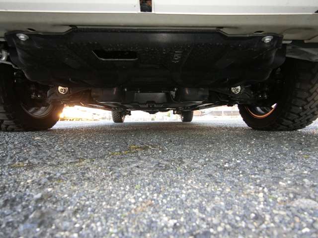 トヨタ ハイエースバン ２．８ ＤＸ ワイド スーパーロング ハイルーフ ディーゼルターボ ４ＷＤ R5年 (中国) 99