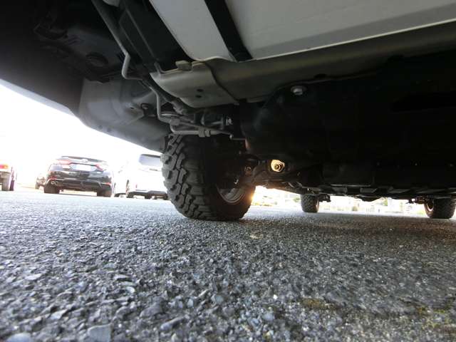 トヨタ ハイエースバン ２．８ ＤＸ ワイド スーパーロング ハイルーフ ディーゼルターボ ４ＷＤ R5年 (中国) 99