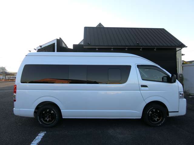 トヨタ ハイエースバン ２．８ ＤＸ ワイド スーパーロング ハイルーフ ディーゼルターボ ４ＷＤ R5年 (中国) 99