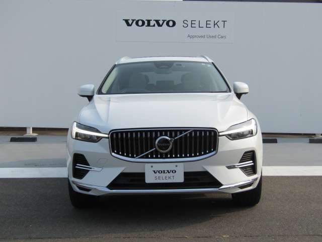 ボルボ ＸＣ６０ リチャージ アルティメット Ｔ６ ＡＷＤ プラグイン ハイブリッド ４ＷＤ R4年 (四国) 99