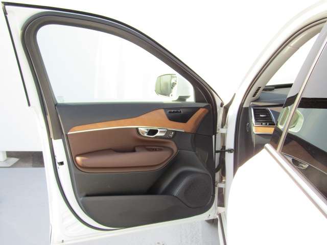 ボルボ ＸＣ９０ Ｂ５ ＡＷＤ ノルディック エディション ４ＷＤ R2年 (四国) 99