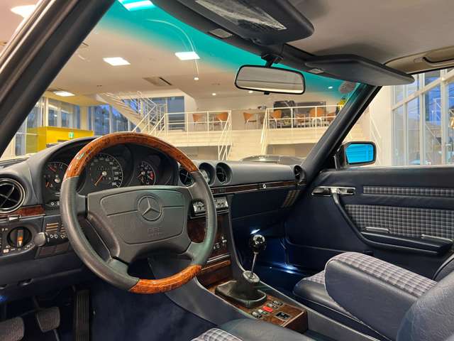 メルセデスベンツ ＳＬクラス Ｒ１０７ S63年 (関東) 99