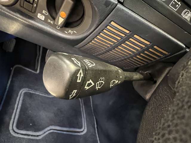 メルセデスベンツ ＳＬクラス Ｒ１０７ S63年 (関東) 99