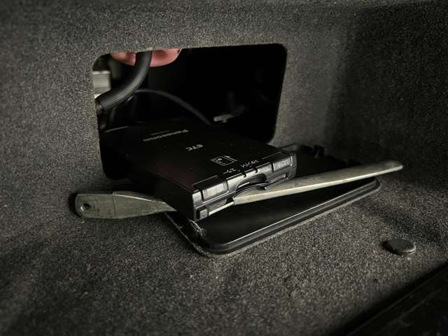 メルセデスベンツ ＳＬクラス Ｒ１０７ S63年 (関東) 99