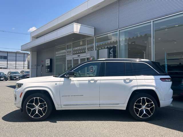 ジープ グランドチェロキー サミット リザーブ ４ＸＥ ４ＷＤ R7年 (東北) 99