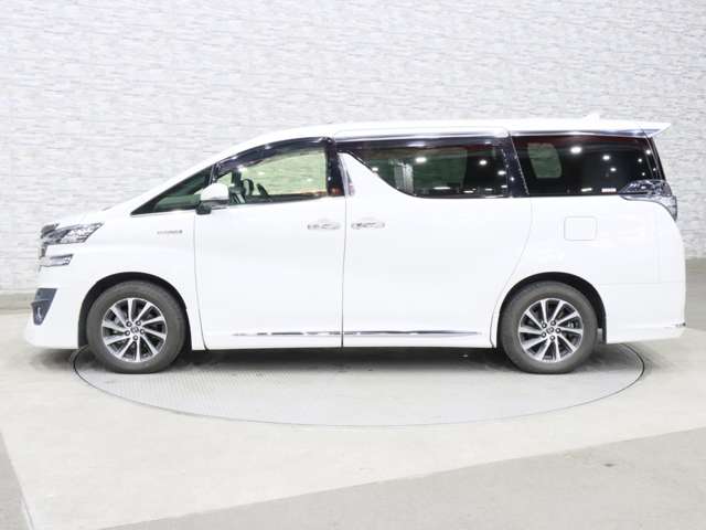 トヨタ ヴェルファイア　ハイブリッド ハイブリッド ２．５ エグゼクティブ ラウンジ Ｅ－ＦＯＵＲ ４ＷＤ H27年 (関東) 99
