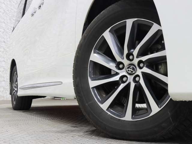 トヨタ ヴェルファイア　ハイブリッド ハイブリッド ２．５ エグゼクティブ ラウンジ Ｅ－ＦＯＵＲ ４ＷＤ H27年 (関東) 99