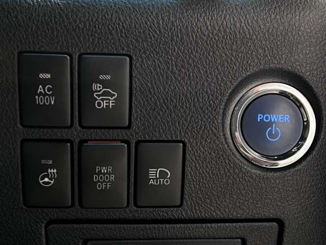 トヨタ ヴェルファイア　ハイブリッド ハイブリッド ２．５ エグゼクティブ ラウンジ Ｅ－ＦＯＵＲ ４ＷＤ H27年 (関東) 99