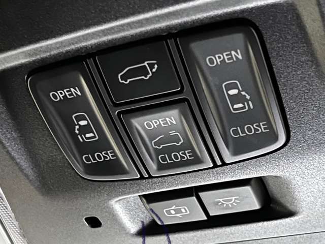 トヨタ ヴェルファイア　ハイブリッド ハイブリッド ２．５ エグゼクティブ ラウンジ Ｅ－ＦＯＵＲ ４ＷＤ H27年 (関東) 99