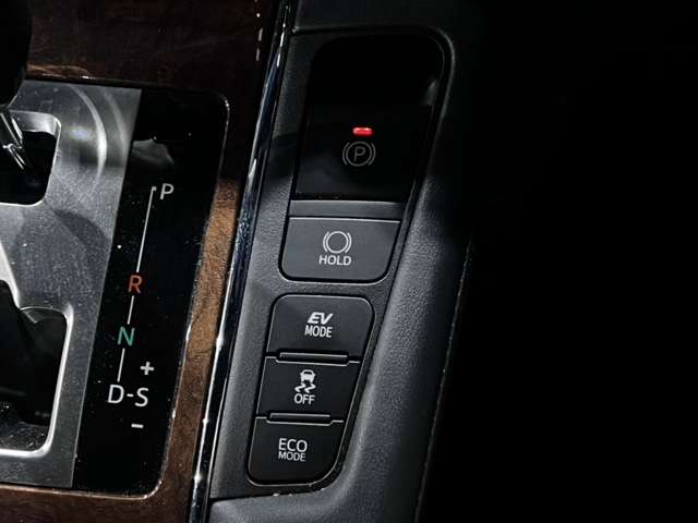 トヨタ ヴェルファイア　ハイブリッド ハイブリッド ２．５ エグゼクティブ ラウンジ Ｅ－ＦＯＵＲ ４ＷＤ H27年 (関東) 99