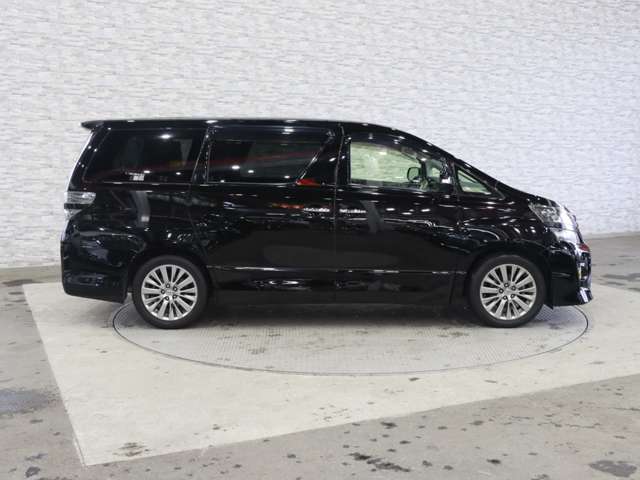 トヨタ ヴェルファイア ２．４ Ｚ ゴールデンアイズＩＩ H25年 (関東) 99