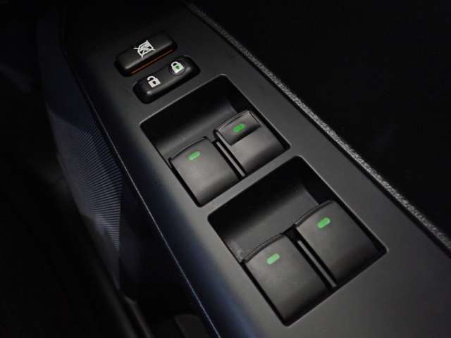 レクサス ＣＴ２００ｈ バージョンＣ R4年 (関東) 99