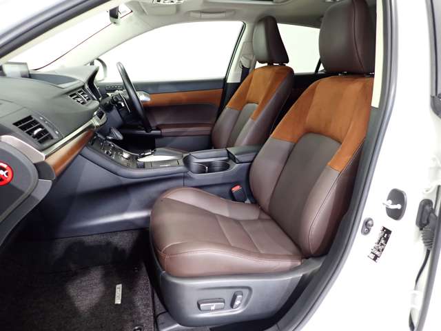 レクサス ＣＴ２００ｈ バージョンＣ R4年 (関東) 99