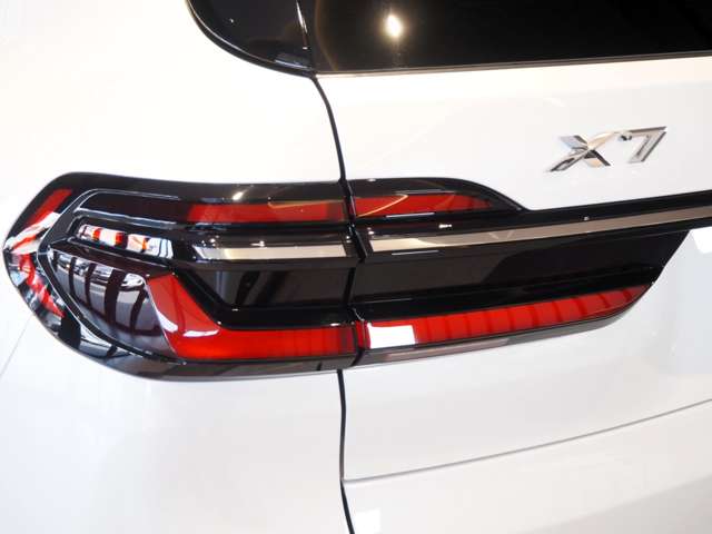 ＢＭＷ Ｘ７ Ｘドライブ４０Ｄ Ｍスポーツ ディーゼルターボ ４ＷＤ R5年 (近畿) 99