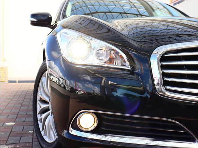 日産 シーマ　ハイブリッド ３．５ ＶＩＰ Ｇ H24年 (関東) 99