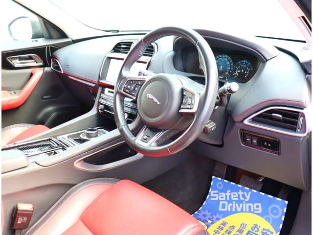 ジャガー Ｆペース ３５Ｔ Ｒスポーツ ４ＷＤ H29年 (関東) 99