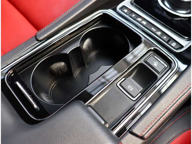 ジャガー Ｆペース ３５Ｔ Ｒスポーツ ４ＷＤ H29年 (関東) 99