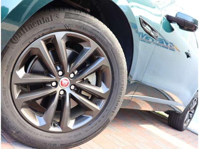 ジャガー Ｆペース ３５Ｔ Ｒスポーツ ４ＷＤ H29年 (関東) 99