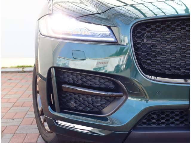 ジャガー Ｆペース ３５Ｔ Ｒスポーツ ４ＷＤ H29年 (関東) 99