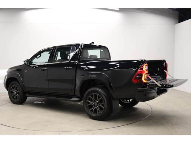 トヨタ ハイラックス ２．４ Ｚ ＧＲスポーツ ディーゼルターボ ４ＷＤ R7年 (東海) 99
