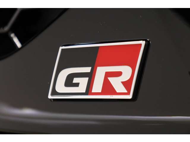 トヨタ ハイラックス ２．４ Ｚ ＧＲスポーツ ディーゼルターボ ４ＷＤ R7年 (東海) 99