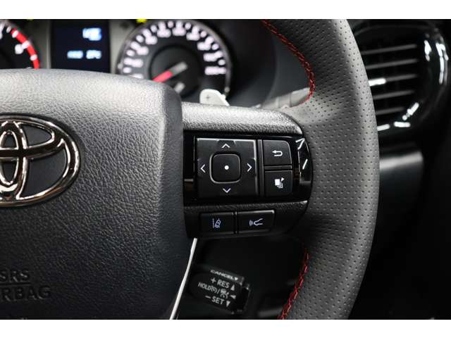 トヨタ ハイラックス ２．４ Ｚ ＧＲスポーツ ディーゼルターボ ４ＷＤ R7年 (東海) 99