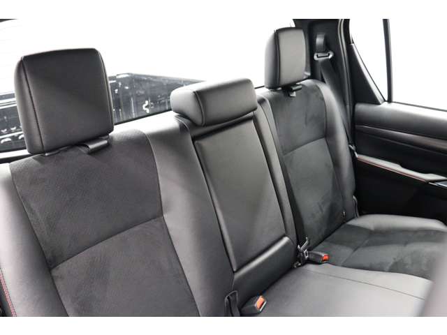 トヨタ ハイラックス ２．４ Ｚ ＧＲスポーツ ディーゼルターボ ４ＷＤ R7年 (東海) 99