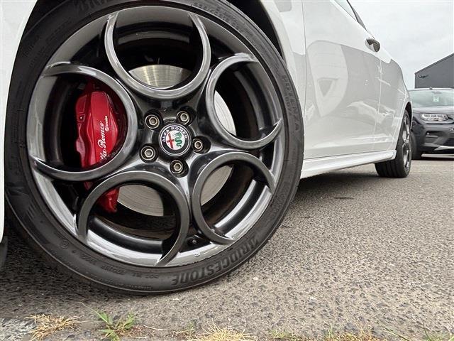 アルファロメオ ジュリエッタ ヴェローチェ H30年 (東北) 99