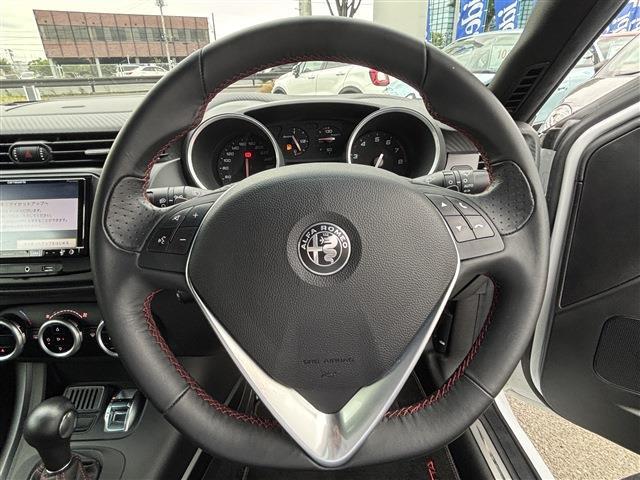 アルファロメオ ジュリエッタ ヴェローチェ H30年 (東北) 99