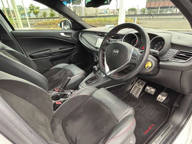 アルファロメオ ジュリエッタ ヴェローチェ H30年 (東北) 99