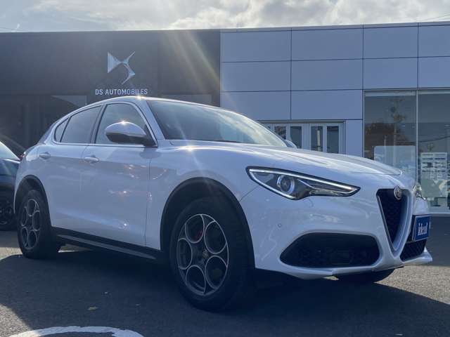 アルファロメオ ステルヴィオ ２．０ ターボ Ｑ４ スポーツパッケージ ４ＷＤ R1年 (東北) 99