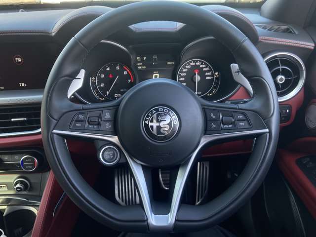 アルファロメオ ステルヴィオ ２．０ ターボ Ｑ４ スポーツパッケージ ４ＷＤ R1年 (東北) 99