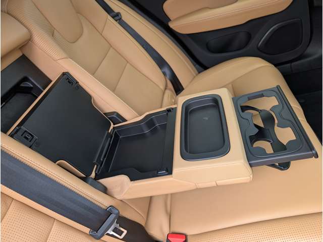 ボルボ Ｖ６０ Ｔ５　インスクリプション H30年 (東北) 99