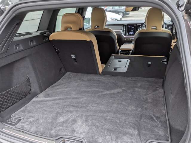 ボルボ Ｖ６０ Ｔ５　インスクリプション H30年 (東北) 99