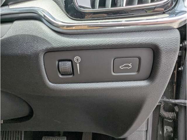 ボルボ Ｖ６０ Ｔ５　インスクリプション H30年 (東北) 99