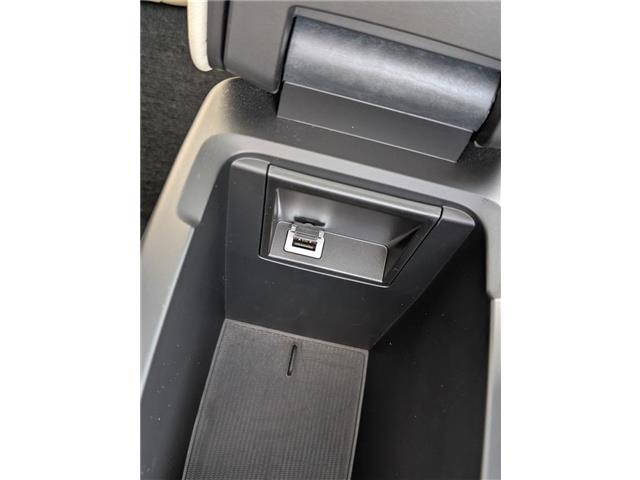 ボルボ Ｖ４０ Ｔ３　クラシックエディション R1年 (東北) 99