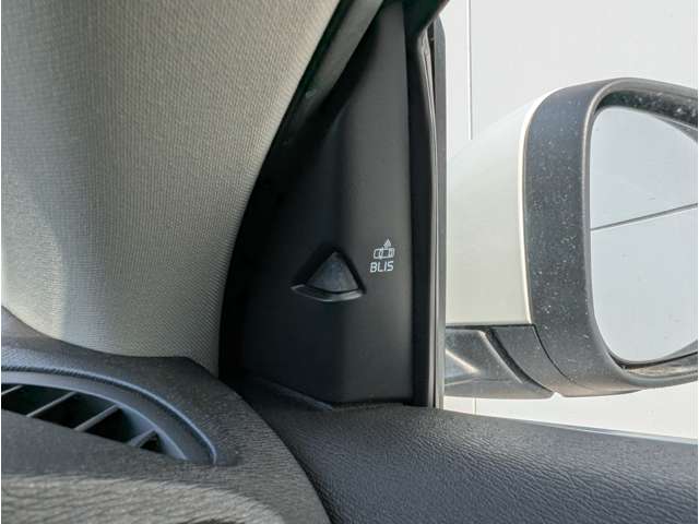 ボルボ Ｖ４０ Ｔ３　クラシックエディション R1年 (東北) 99